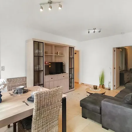 Gorgeous In Apartamento *